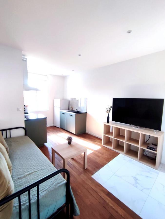 Appartement Hyper Centre De Montargis Exterior photo